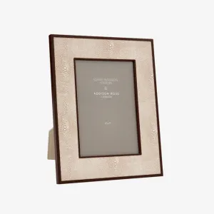 Addison Ross | Frame