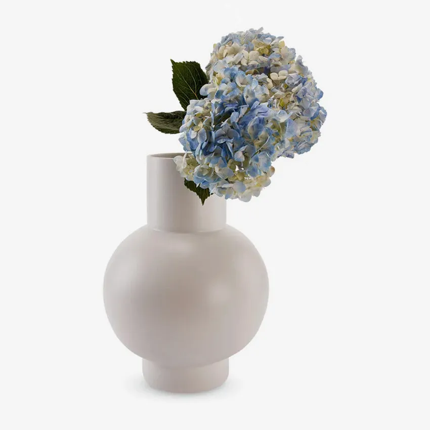 MoMa | Raawii Strm Vase