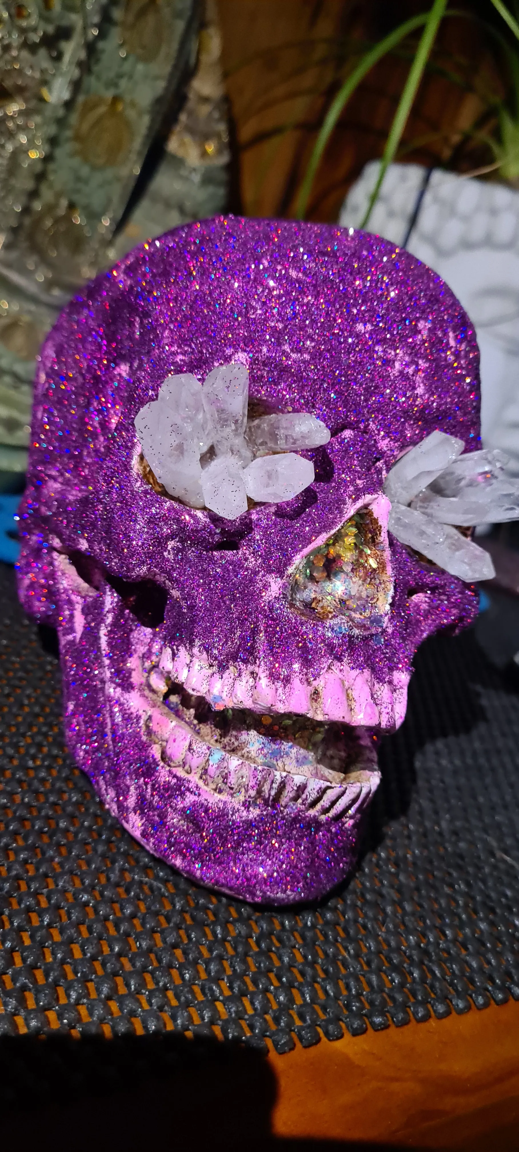 SHIMMERING CRYSYAL SKULL-made by me